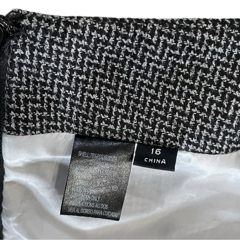 Tahari by Arthur Levine gray two piece skirt and jacket blazer tweed set… - Picture 5 of 7